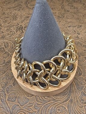 Vintage Gold Tone Graduated Oversized Link Chainmaille Weave Statement Bracelet